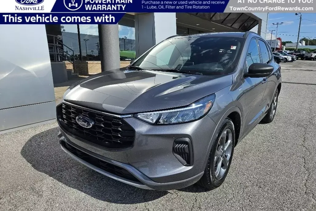 2024 Ford Escape ST-Line photo 1