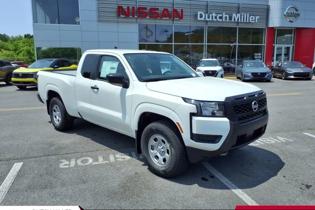 2025 Nissan Frontier King Cab S photo 1