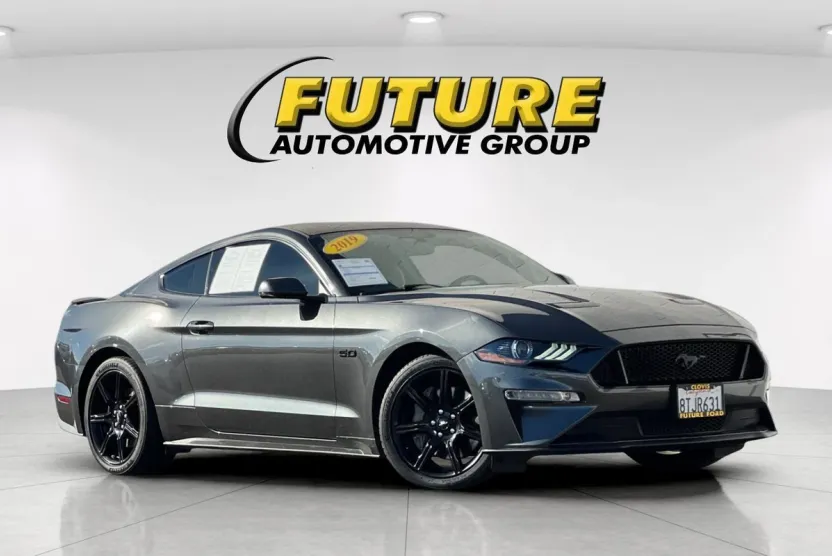 2019 Ford Mustang GT Premium photo 1