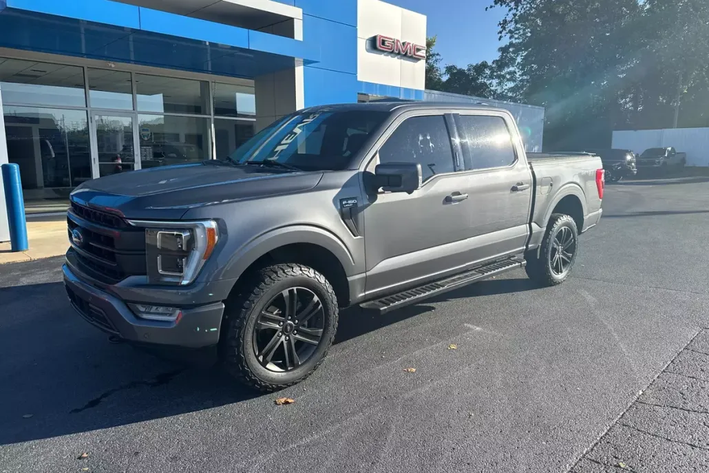 2022 Ford F-150 Lariat photo 1