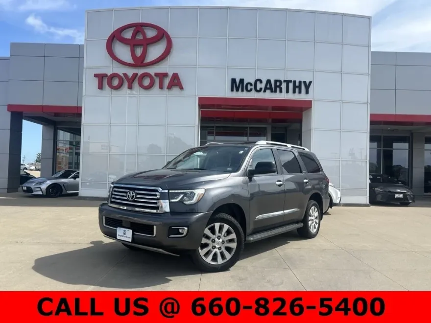 2018 Toyota Sequoia Platinum photo 1