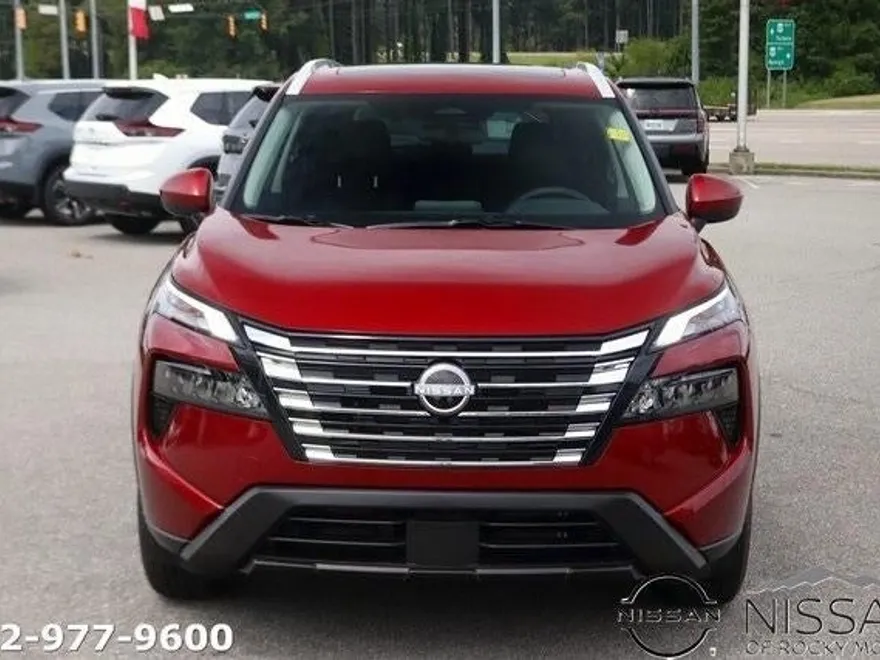2026 Nissan Rogue SV photo 1