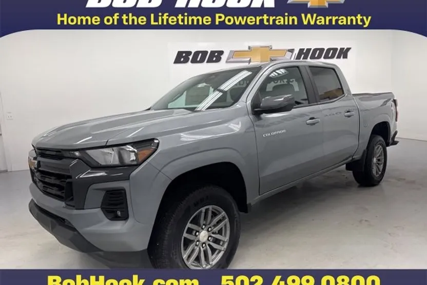 2024 Chevrolet Colorado LT photo 1