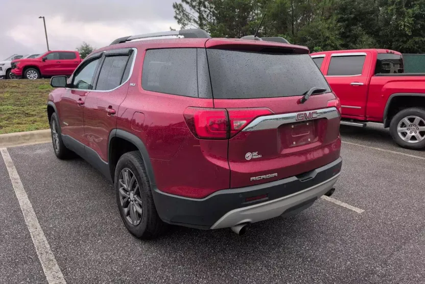 2019 Gmc Acadia SLT photo 1