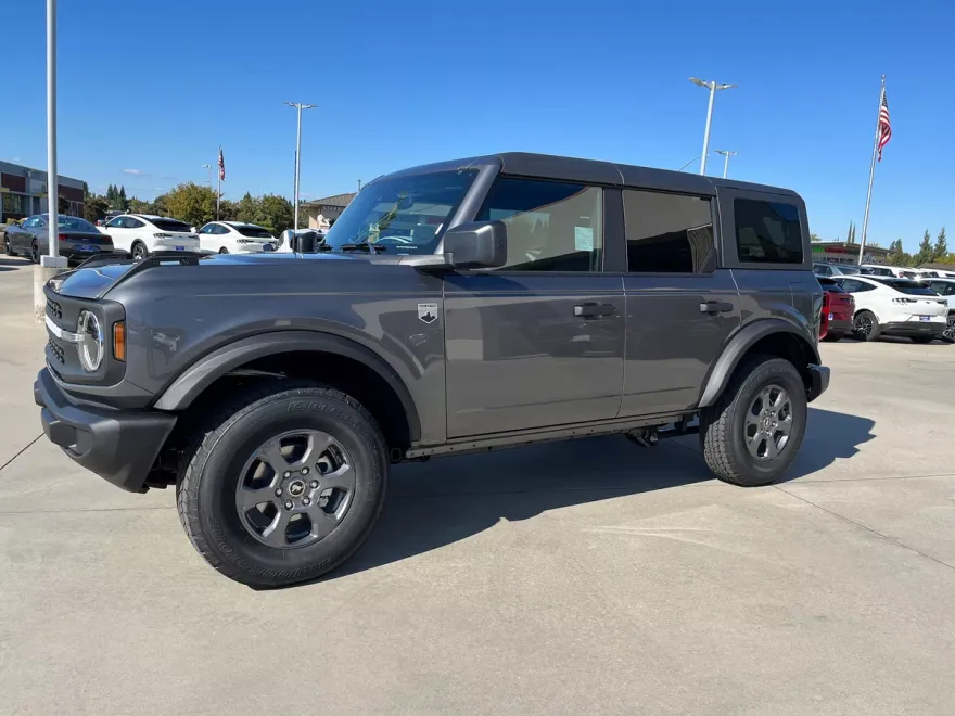 2025 Ford Bronco Big Bend photo 1