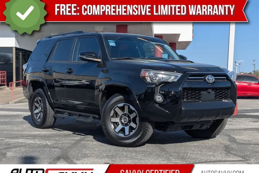 2023 Toyota 4Runner TRD Off-Road Premium photo 1