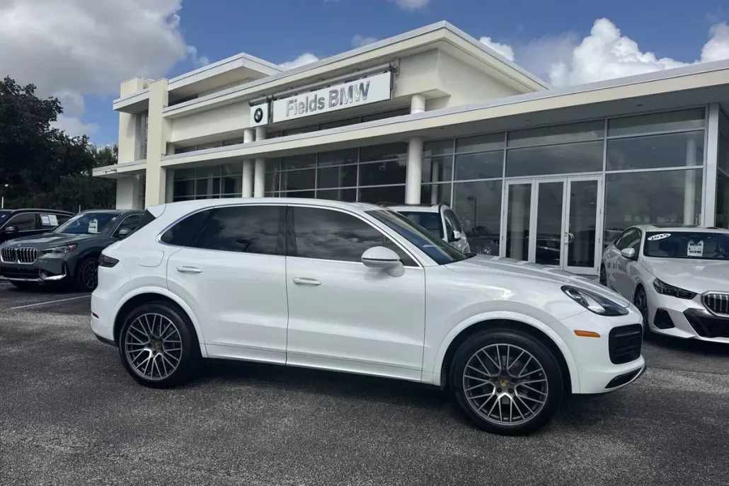 2020 Porsche Cayenne photo 1