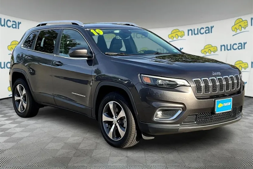 2019 Jeep Cherokee Limited photo 1
