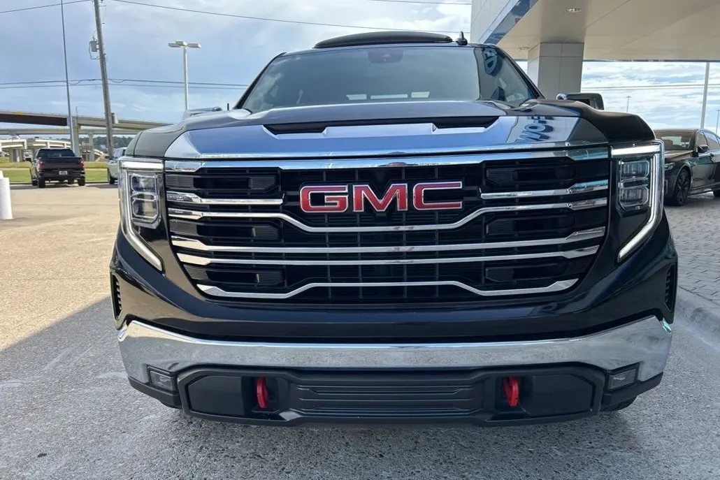 2023 Gmc Sierra 1500 SLT photo 1