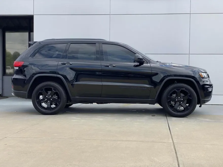 2018 Jeep Grand Cherokee Upland photo 1