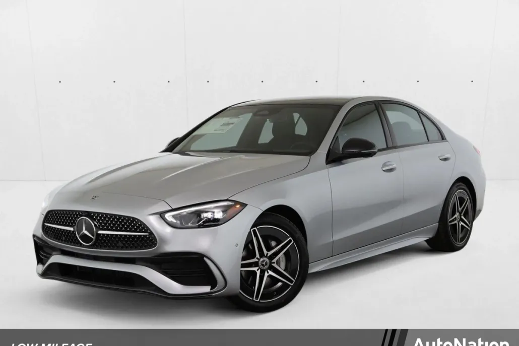 2025 Mercedes Benz C 300 4MATIC photo 1