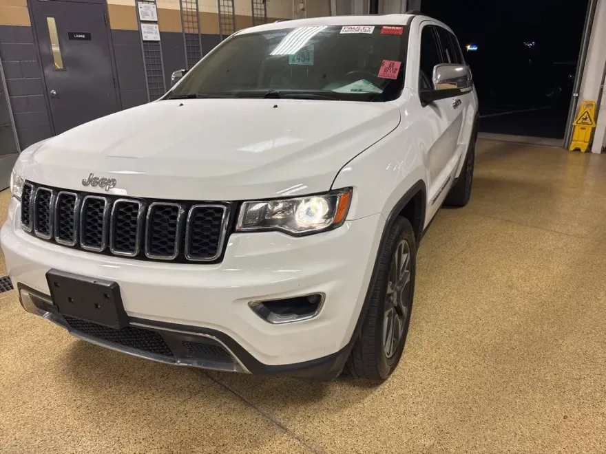 2018 Jeep Grand Cherokee Limited photo 1
