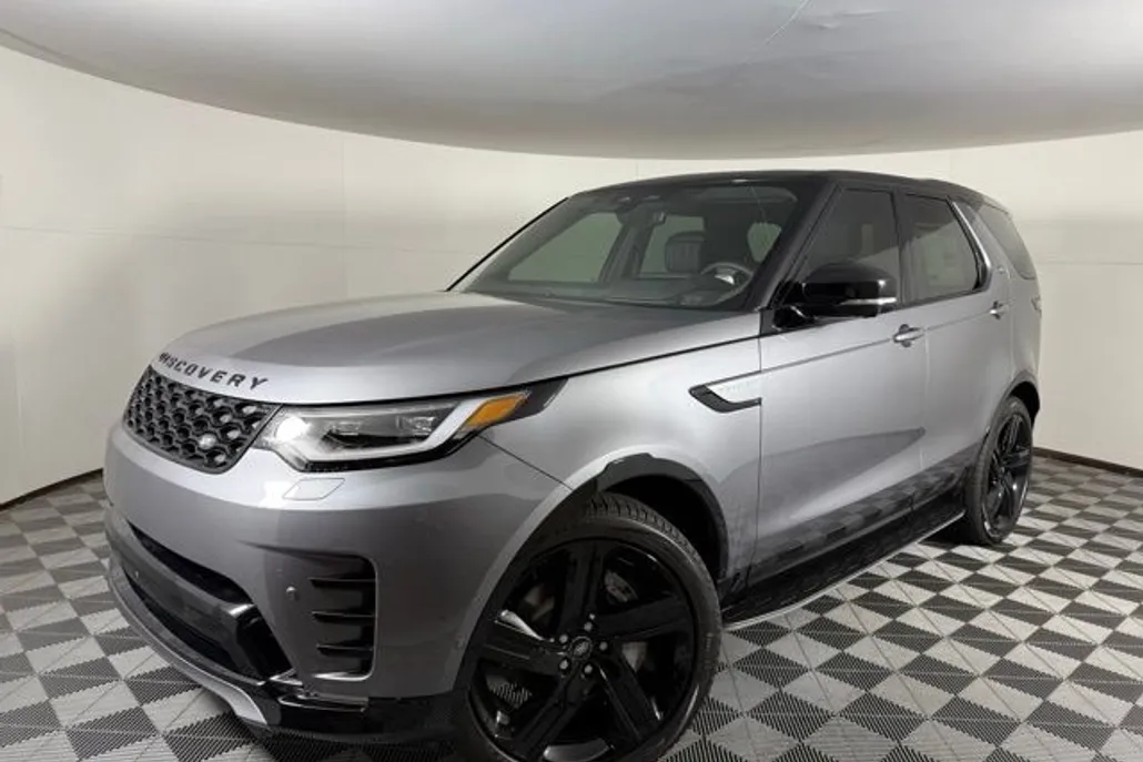 2025 Land Rover Discovery SE photo 1