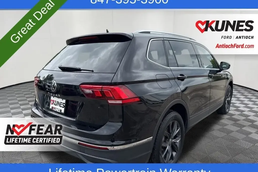 2024 Volkswagen Tiguan SE Wolfsburg Edition photo 1