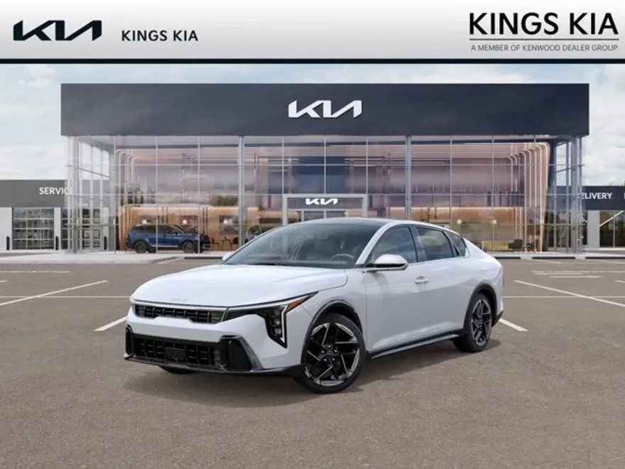 2025 Kia K4 GT-Line photo 1