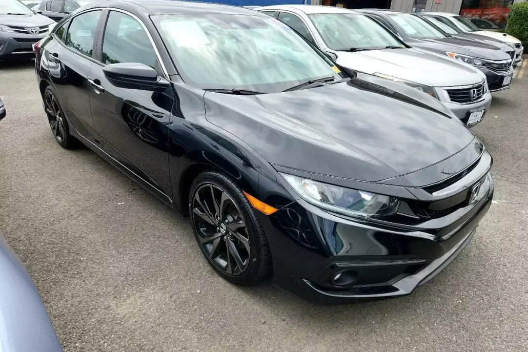 2020 Honda Civic Sport photo 1