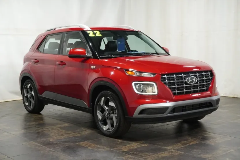 2022 Hyundai Venue SEL Limited photo 1