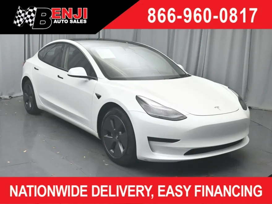2023 Tesla Model 3 photo 1