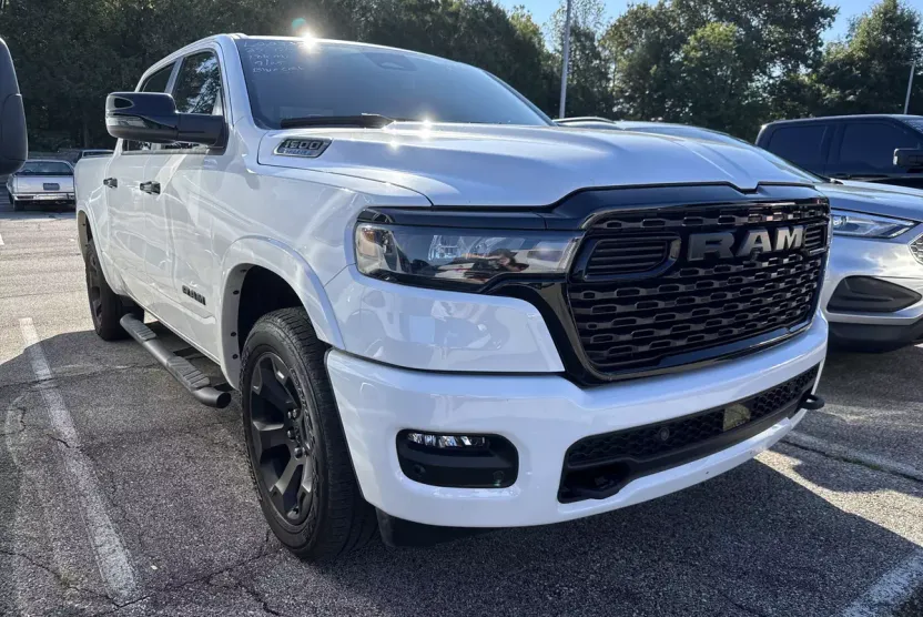 2025 Ram 1500 Big Horn photo 1