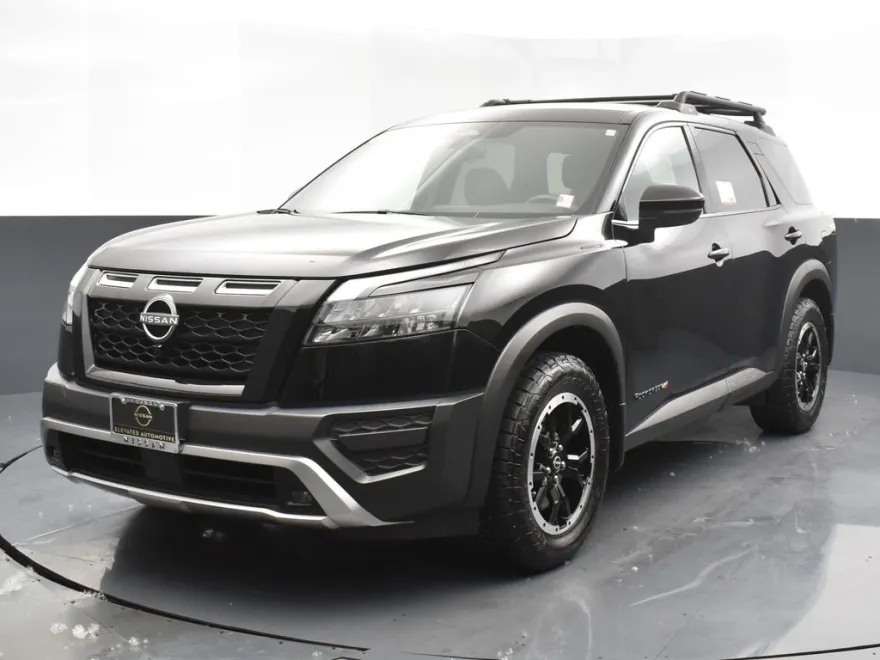 2024 Nissan Pathfinder Rock Creek photo 1