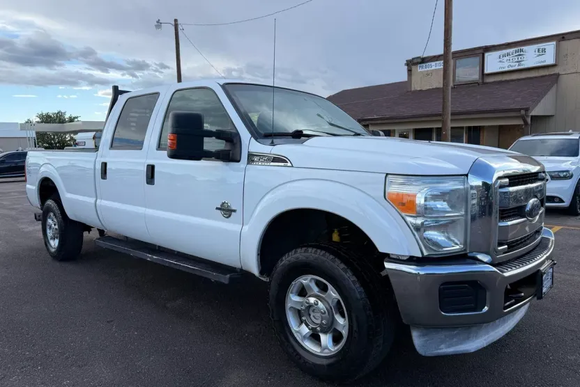 2014 Ford F-350 XLT photo 1