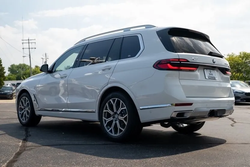2026 Bmw X7 xDrive40i photo 1