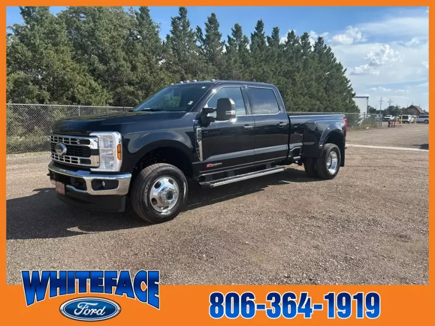 2024 Ford F-350 XLT photo 1