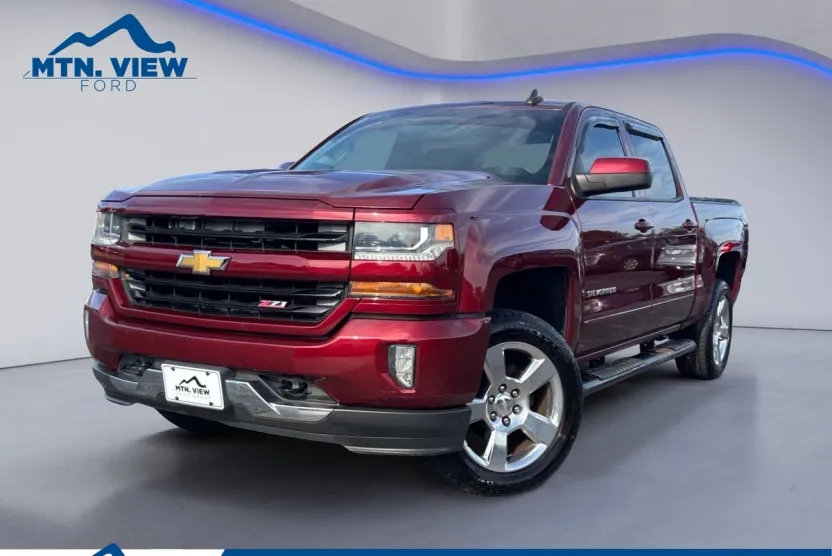 2016 Chevrolet Silverado 1500 LT2 photo 1