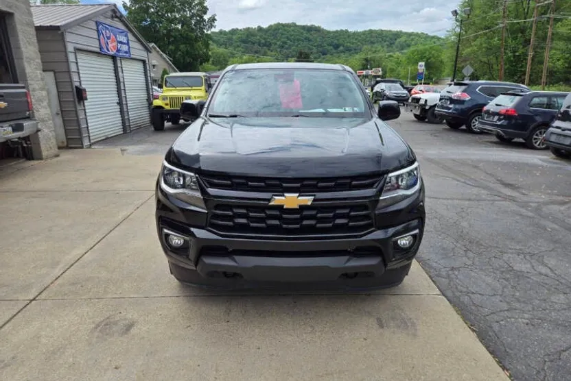2021 Chevrolet Colorado LT photo 1