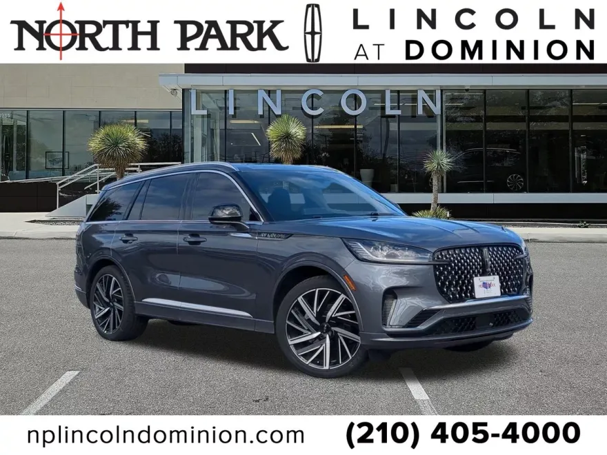 2025 Lincoln Aviator Black Label photo 1