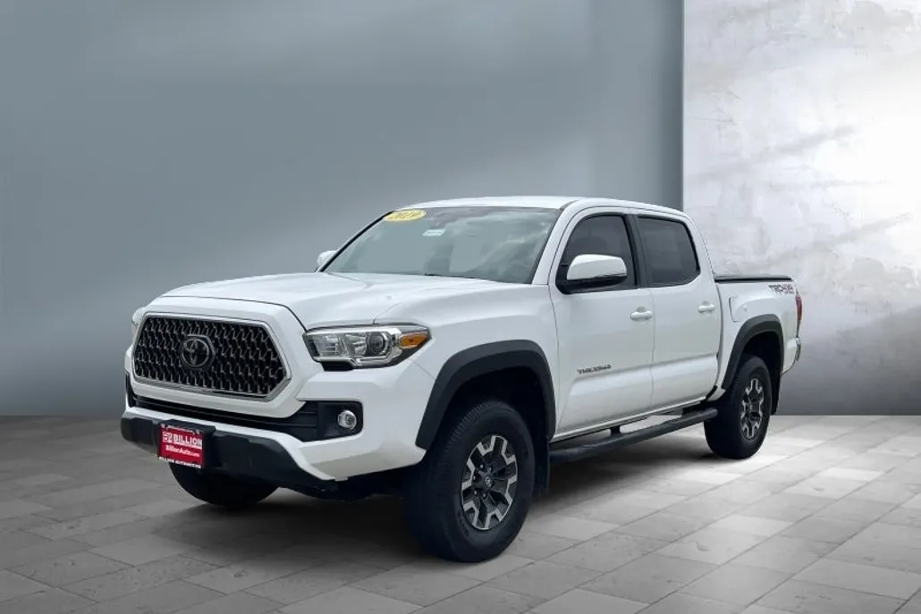 2019 Toyota Tacoma SR photo 1