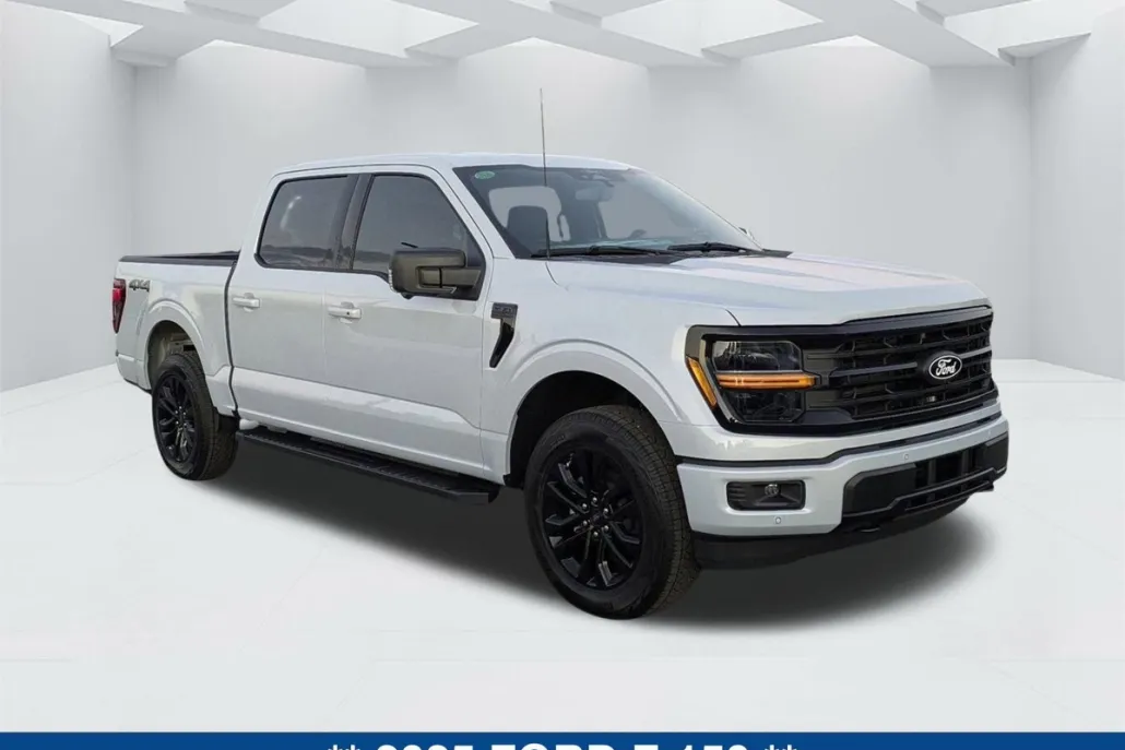 2025 Ford F-150 XLT photo 1
