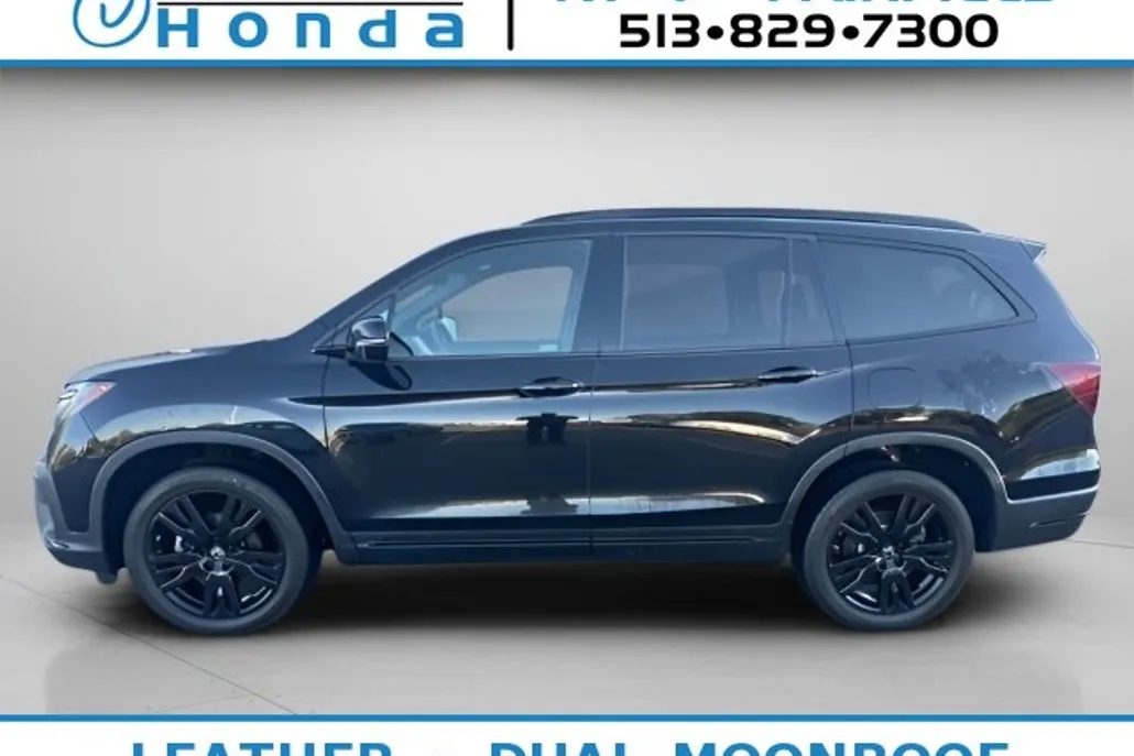 2022 Honda Pilot Black Edition photo 1