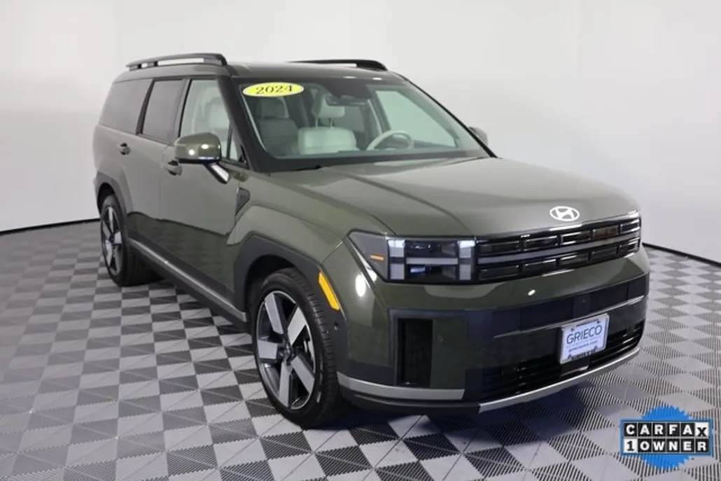 2024 Hyundai Santa Fe Limited photo 1