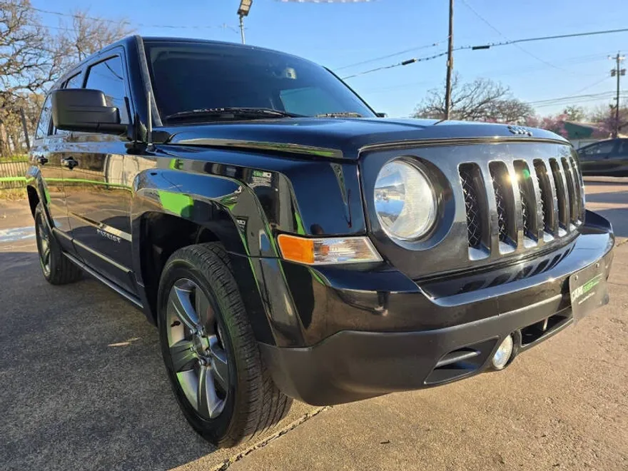 2015 Jeep Patriot High Altitude Altitude Edition photo 1