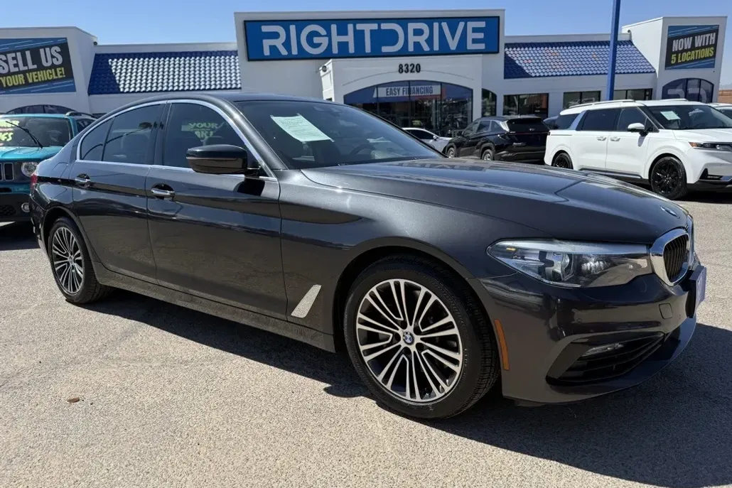 2018 Bmw 530i Sedan photo 1