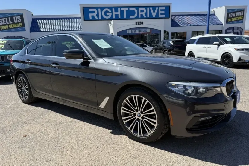 2018 Bmw 530i Sedan photo 1