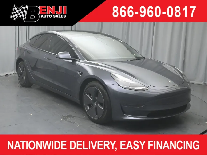 2023 Tesla Model 3 photo 1