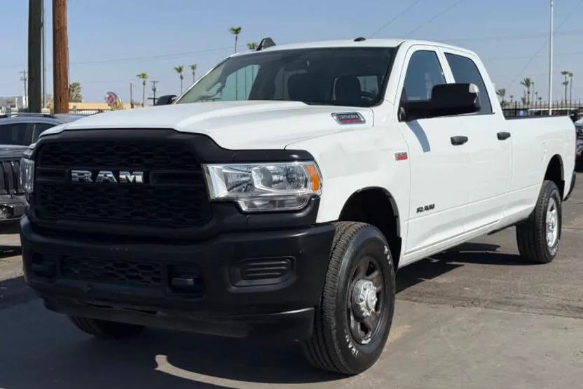 2020 Ram 3500 Tradesman photo 1