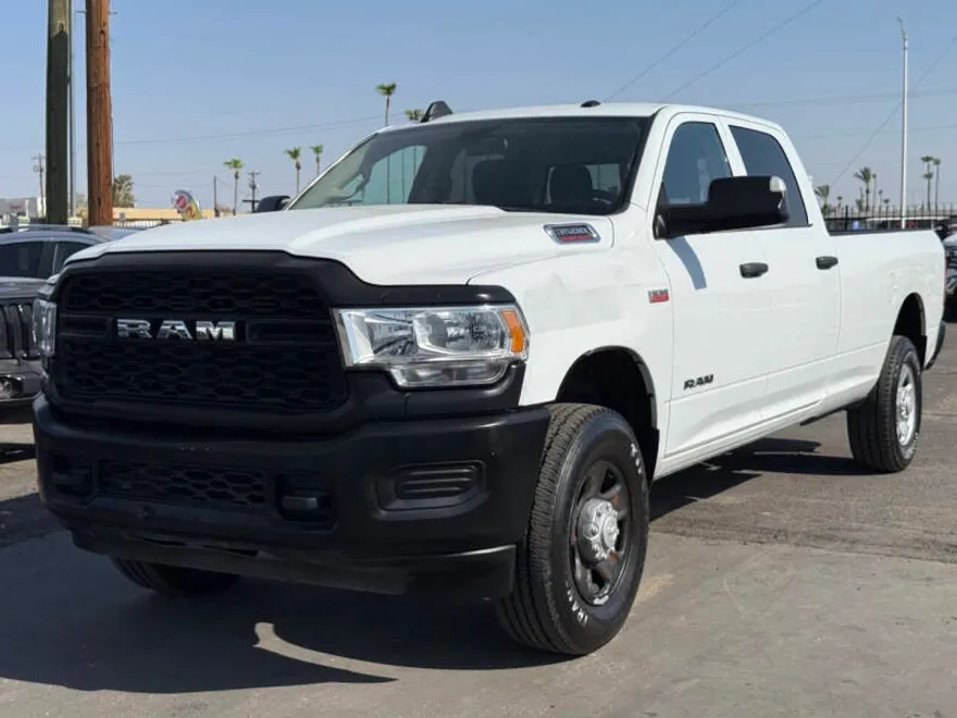 2020 Ram 3500 Tradesman photo 1
