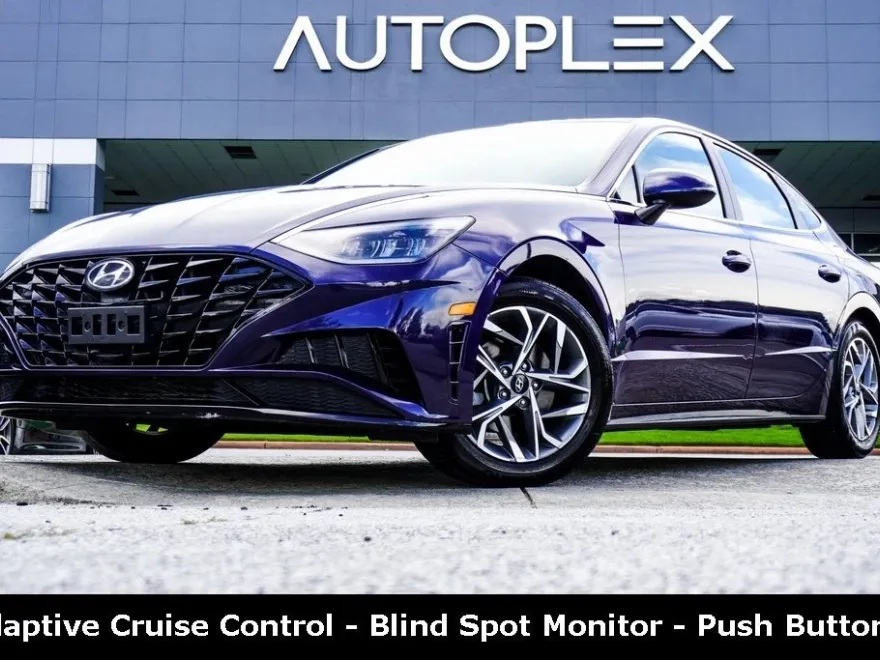 2022 Hyundai Sonata SEL photo 1
