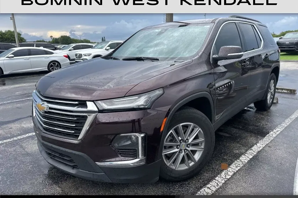 2023 Chevrolet Traverse photo 1