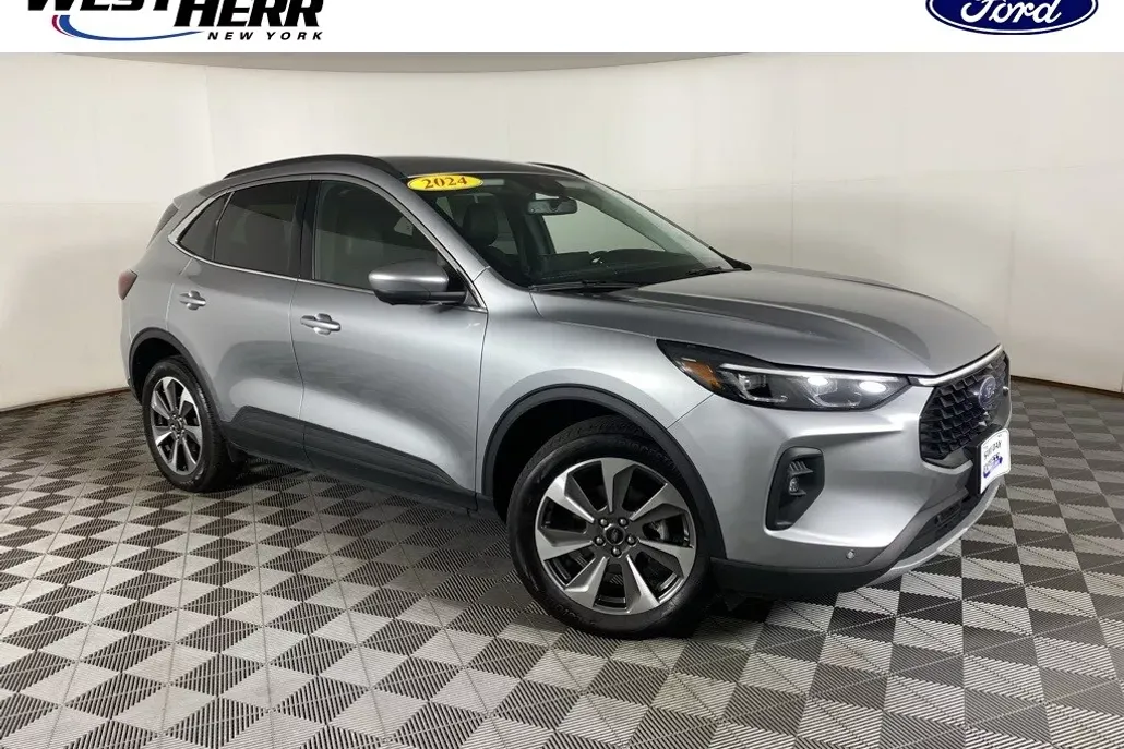 2024 Ford Escape Platinum photo 1