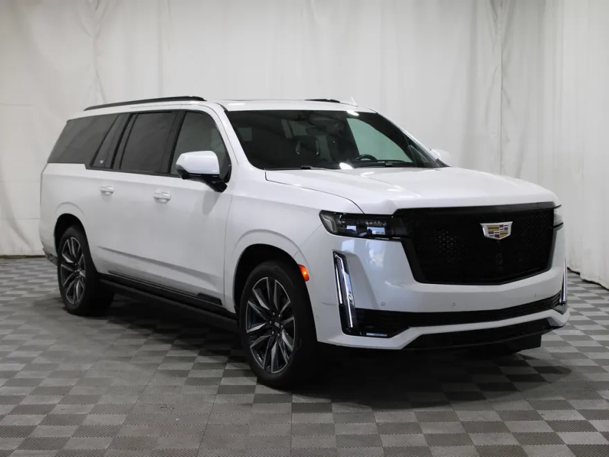 2024 Cadillac Escalade ESV Sport Platinum photo 1