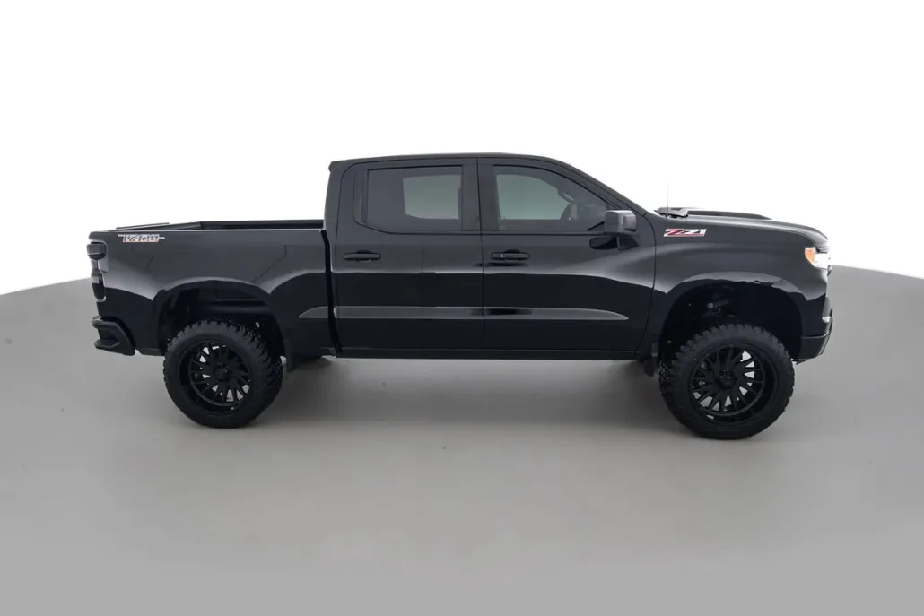 2022 Chevrolet Silverado Trail Boss LT photo 1