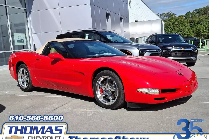2002 Chevrolet Corvette Base photo 1