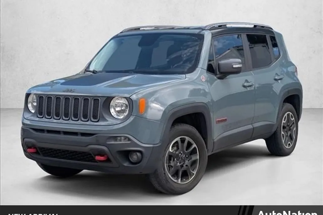 2015 Jeep Renegade Trailhawk photo 1