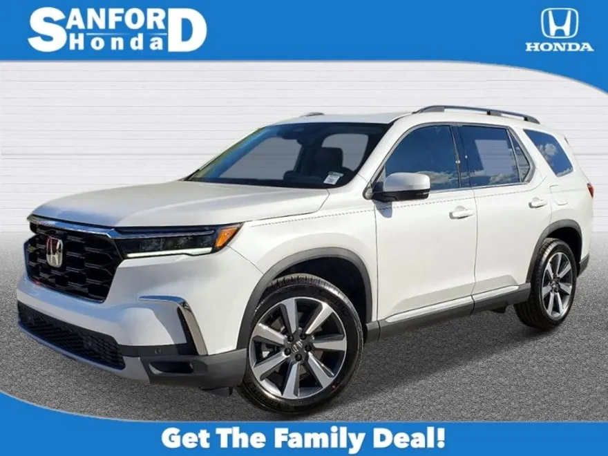 2025 Honda Pilot Touring photo 1