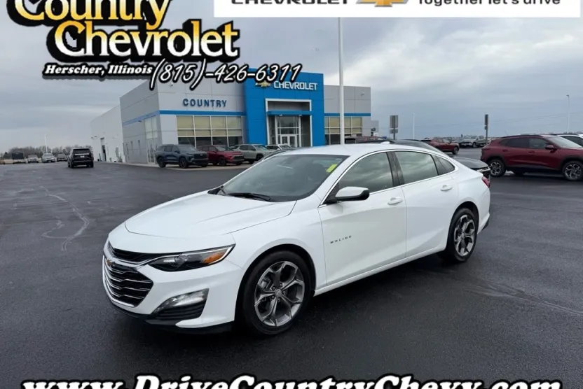 2024 Chevrolet Malibu 1LT photo 1