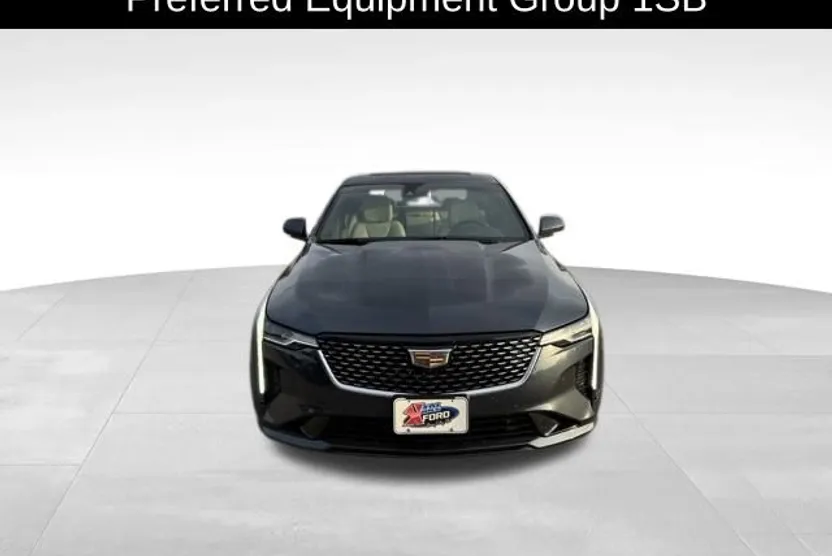2021 Cadillac CT4 Luxury photo 1